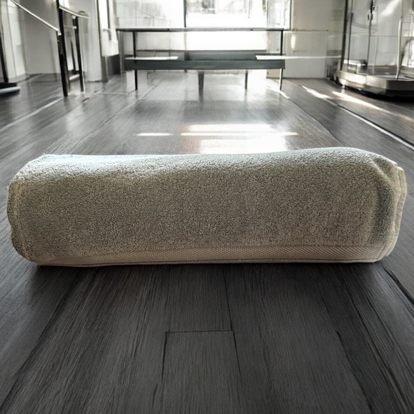 Restoration Hardware TURKISH COTTON HUGE BATH SHEET TOWEL SPRUCE 38x68 - Picture 1 of 12